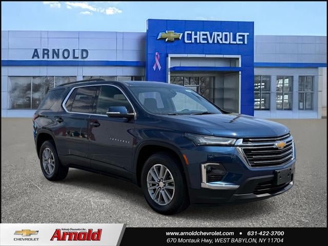 2023 Chevrolet Traverse LT Cloth in Northsky Blue Metallic — front three-quarter view