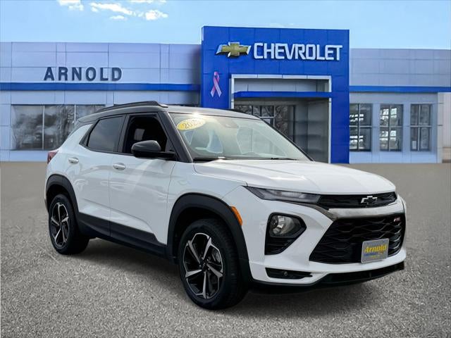 2023 Chevrolet Trailblazer RS in Summit White — front three-quarter view